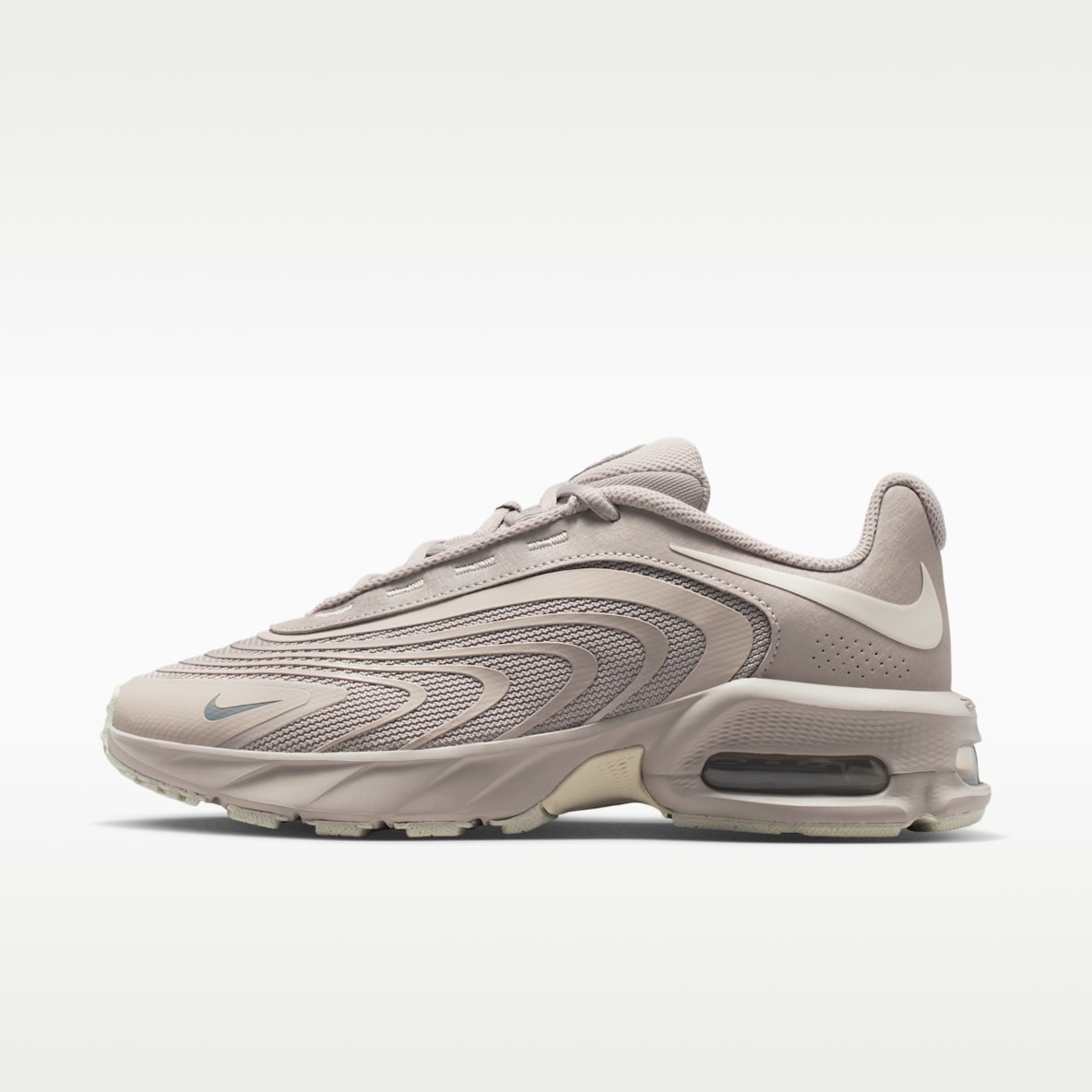NIKE公式】 件の商品【ナイキ公式通販】